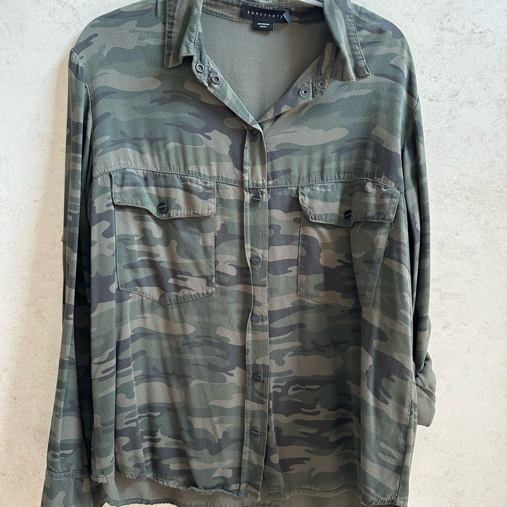 Sanctuary Women’s Camouflage Button Down Boyfriend Shirt